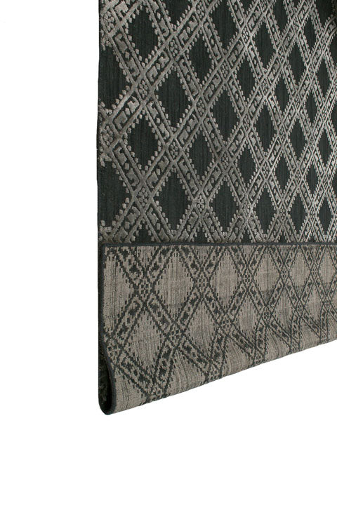 TIMELESS ELEGANCE CHARCOAL GREY